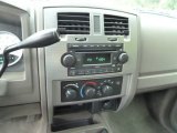 2007 Dodge Dakota SLT Quad Cab 4x4 Controls