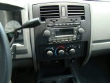 2005 Dodge Dakota ST Club Cab 4x4 Audio System