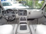 2003 GMC Sierra 2500HD SLT Crew Cab 4x4 Dashboard