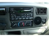 2002 Ford F250 Super Duty XLT Crew Cab Audio System