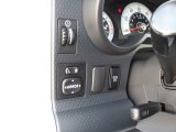 2010 Toyota FJ Cruiser  Controls