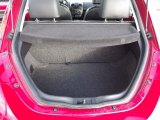 2010 Volkswagen New Beetle 2.5 Coupe Trunk