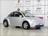 Reflex Silver Metallic Volkswagen New Beetle in 2005