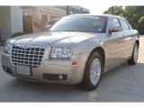 2009 Light Sandstone Metallic Chrysler 300 Touring #55189030
