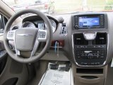 2012 Chrysler Town & Country Touring Dashboard