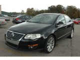 2007 Volkswagen Passat 3.6 Sedan Front 3/4 View