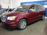 2008 Inferno Red Crystal Pearlcoat Chrysler Town & Country Limited #5507008