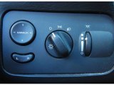 2005 Chrysler Town & Country Touring Controls