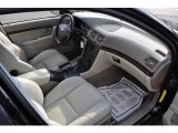 2006 Volvo S80 Interiors