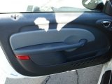 2005 Chrysler PT Cruiser GT Convertible Door Panel