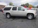 Silver Birch Metallic Chevrolet Suburban in 2008