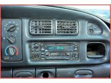 2001 Dodge Ram 2500 SLT Quad Cab 4x4 Audio System