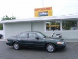 2002 Ford Crown Victoria 