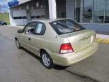 2002 Hyundai Accent GS Coupe Data, Info and Specs
