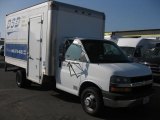 2004 Summit White Chevrolet Express 3500 Cutaway Moving Van #55450181