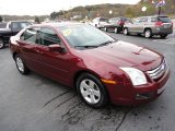 2006 Ford Fusion SE V6 Front 3/4 View