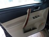 2012 Toyota Highlander Limited 4WD Door Panel