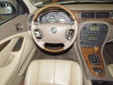 2006 Jaguar S-Type 3.0 Dashboard