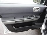 2004 Mitsubishi Endeavor LS AWD Door Panel
