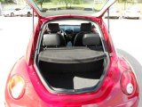 2010 Volkswagen New Beetle 2.5 Coupe Trunk