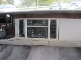 1996 Cadillac Fleetwood  Controls