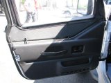 2004 Jeep Wrangler Sport 4x4 Door Panel