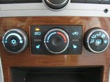 2009 Chevrolet Equinox LT Controls