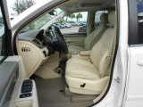 2009 Volkswagen Routan SEL Ceylon Beige Interior