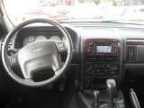 2004 Jeep Grand Cherokee Limited 4x4 Dashboard