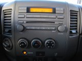 2006 Nissan Titan SE King Cab 4x4 Controls
