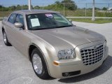 2006 Linen Gold Metallic Chrysler 300 Limited #542478