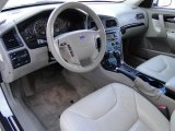 2004 Volvo V70 2.4 Beige/Light Sand Interior