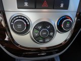 2010 Hyundai Santa Fe SE Controls