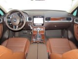 2011 Volkswagen Touareg VR6 FSI Executive 4XMotion Dashboard