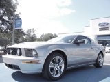 2008 Vapor Silver Metallic Ford Mustang GT Deluxe Coupe #55956437