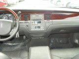 2010 Lincoln Town Car Signature Limited Dashboard