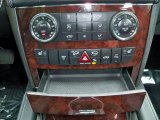 2010 Mercedes-Benz GL 350 BlueTEC 4Matic Controls