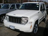 2012 Bright White Jeep Liberty Limited 4x4 #56013306