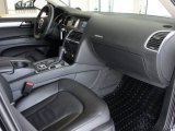 2009 Audi Q7 3.0 TDI quattro Dashboard