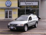 2005 Silver Metallic Volvo XC70 AWD #5601042