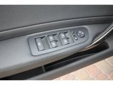 2012 BMW 1 Series 135i Convertible Controls