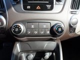 2012 Hyundai Tucson GL Controls