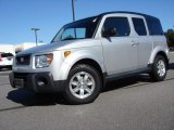 Alabaster Silver Metallic Honda Element in 2006