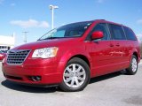 2008 Inferno Red Crystal Pearlcoat Chrysler Town & Country Touring #5596404