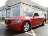 2005 Inferno Red Crystal Pearl Dodge Magnum SXT #5601159