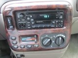 1999 Chrysler Town & Country LXi Audio System