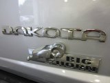 2010 Dodge Dakota TRX4 Crew Cab 4x4 Marks and Logos