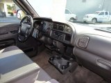 2002 Dodge Ram 2500 SLT Quad Cab Dashboard