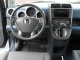 2006 Honda Element LX AWD Dashboard