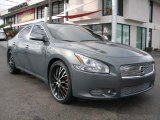 2010 Nissan Maxima 3.5 SV Sport Front 3/4 View